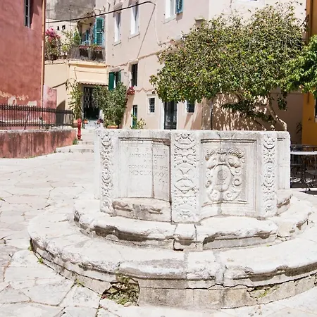 Fontana Di Corfu 4 *